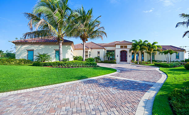 Best Residential Driveway Paver Services  in Los Fresnos, TX